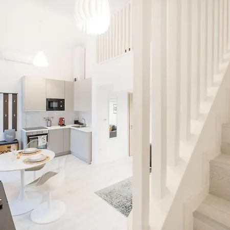 Little Treasure In Center, Quiet With Ac Apartment Budapest