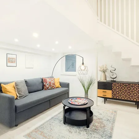Little Treasure In Center, Quiet With Ac Apartment Budapest