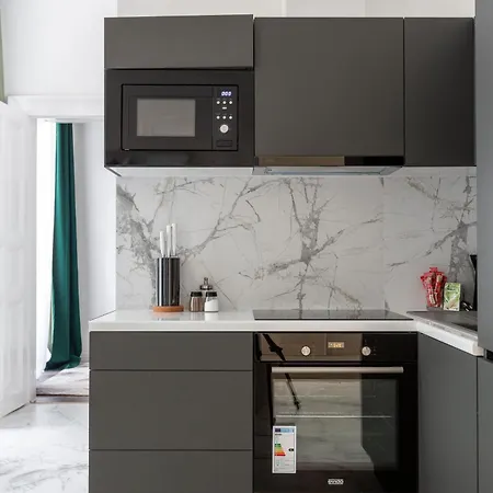 Apartment Luxurious Prestige Next To The New York Cafe Budapest