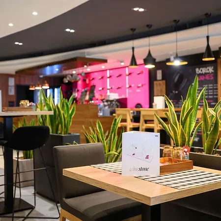 Hotel Mercure City Center 4*