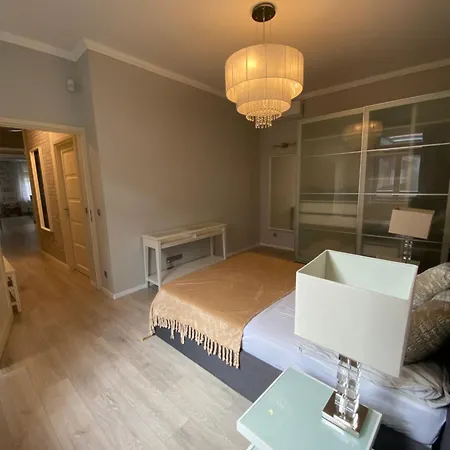 Apartment Apaczai Nearby Chain Bridge Budapest