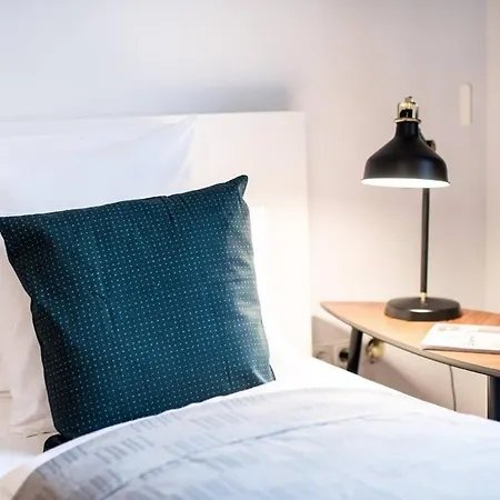 Ultra Spacious In Vaci Street * Budapest