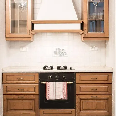 Ultra Spacious In Vaci Street Apartment