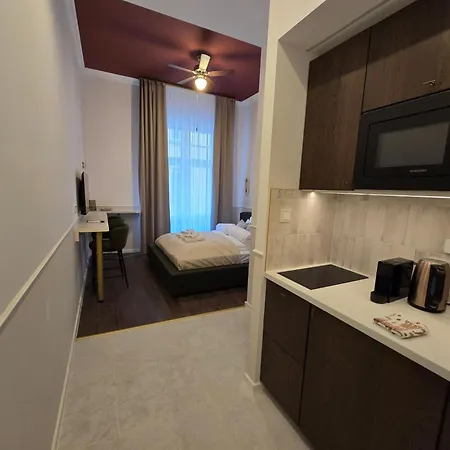 V15 Luxury In The Heart Of *