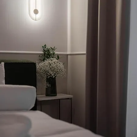V15 Luxury In The Heart Of *