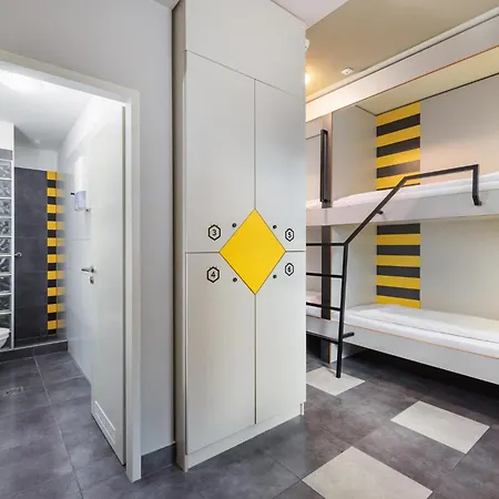 Hostel The Hive Party Budapest