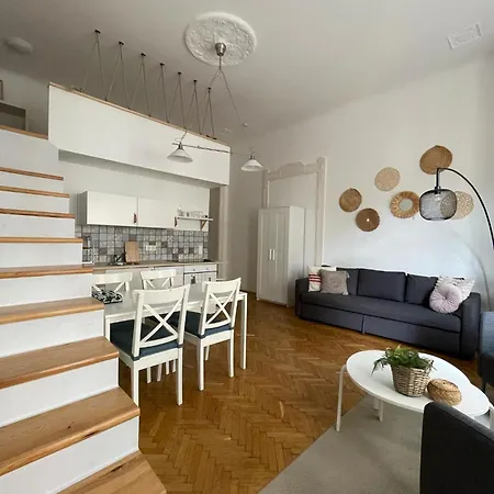 Center W18 Apartamento