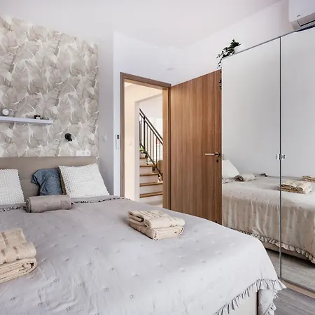 Apartment Summit - Penthouse With Parking For Two *