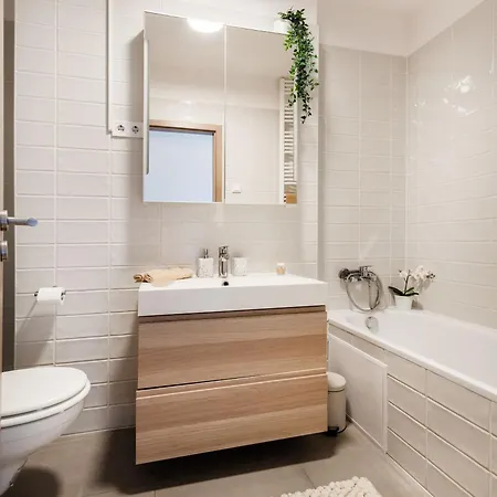 Summit - Penthouse With Parking For Two Apartment