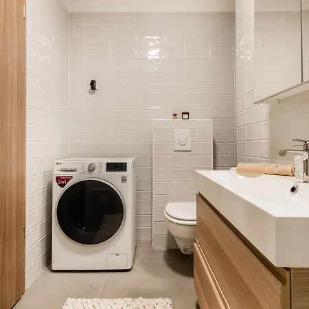 Apartment Summit - Penthouse With Parking For Two *