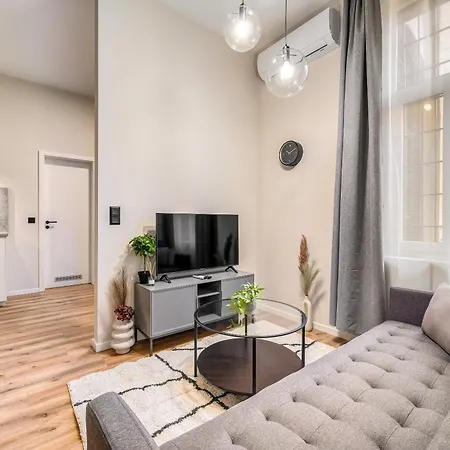 Time Out - R30 Apartment Budapest