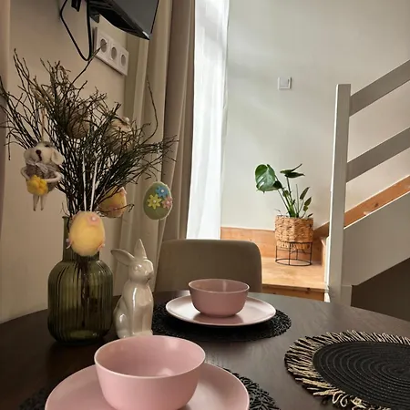 Akacfahome Center *