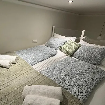 Apartment Akacfahome Center *