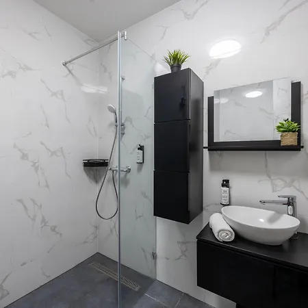 Exclusive & Grand Astoria In The Heart Of Apartment Budapest