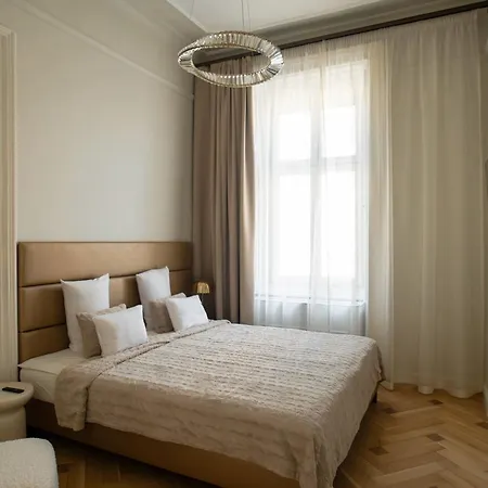 Harmonia Palace Apartamento Budapest
