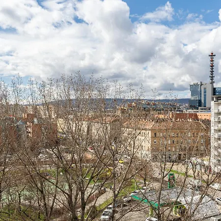 Cloud 8 Apartment Budapest