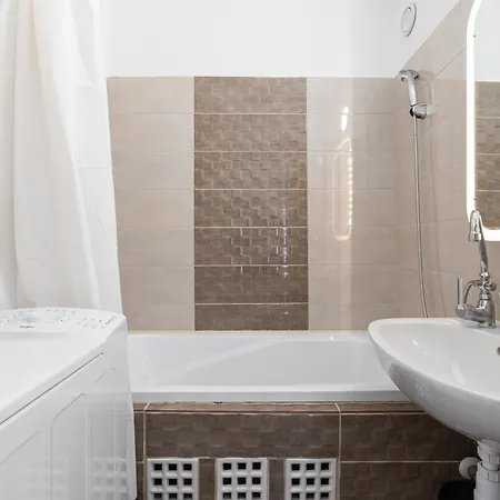 Cloud 8 Apartment Budapest