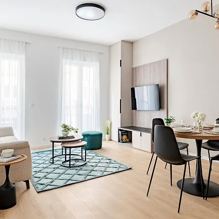 Apartment D52 *