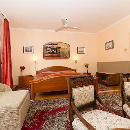 Budavar Budapest