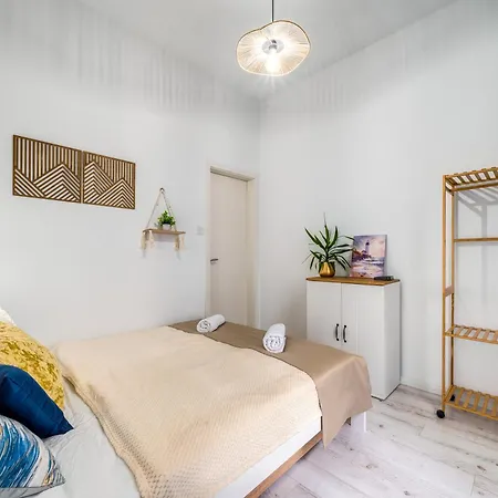 Klauzal By Stn Appartement Boedapest