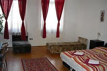 Hostal Boomerang *