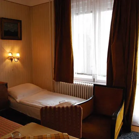 Gardonyi Vendeghaz Nocleg ze śniadaniem 2*