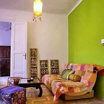Maharaja Exclusive And Hotel 2*
