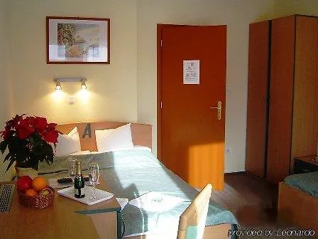 Alfred Panzio Bed and Breakfast Βουδαπέστη