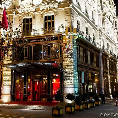 Buddha-bar Klotild Palace Budapest