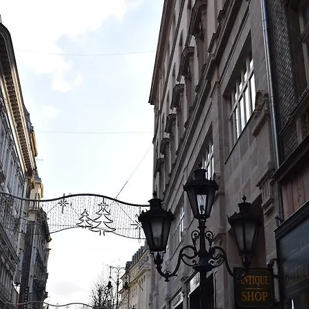 Nyilas Misi Bella * Budapeszt