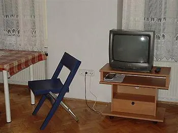 Ace & Szálloda 2*