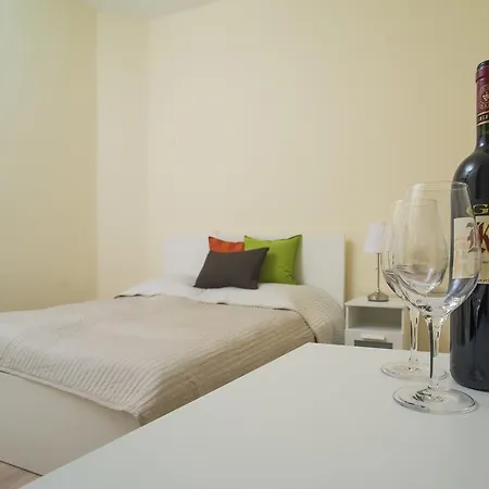 Rumbach Apartamento *
