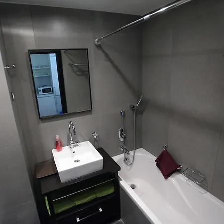 Modern Wellness Studio Apartment *