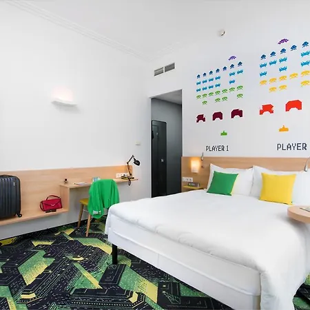 Hotel Ibis Styles Center 3*