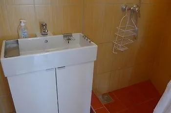 מלון דירות Amber Terrace Downtown