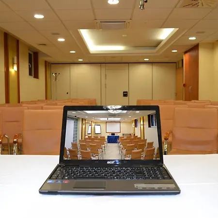 Hotell Veritas 3*