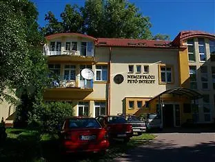Otel Peto 2*