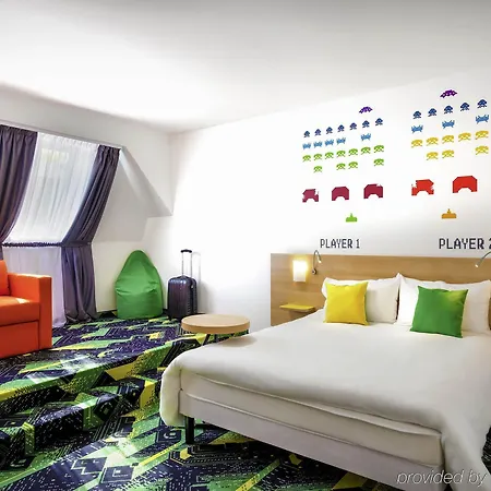 Ibis Styles Center