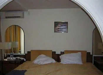 Hotel Panda 3*