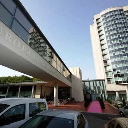 Hotel Europa & Congress Center 3*