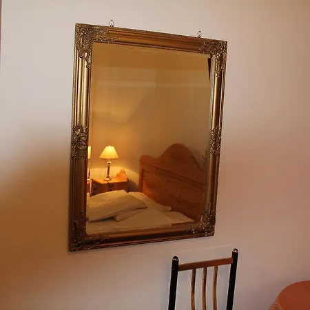Old Monarchia 3* Budapest