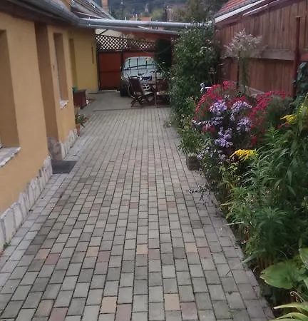 Csaladi Haz Budapeszt