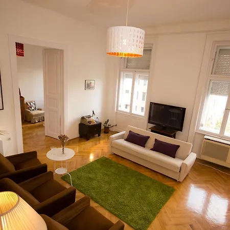 Apartment Arena