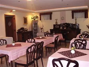 Le Rose & Park Ξενοδοχείο 3*