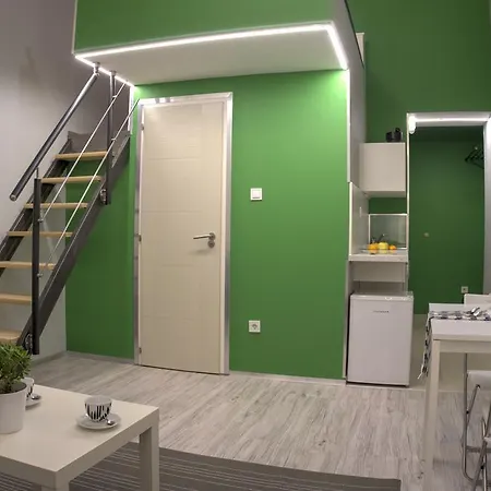 Hild-1 Apartment