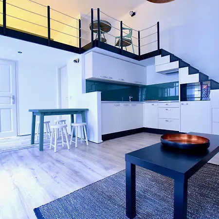 Apartment Standard By Hi5 - Terez 35 *