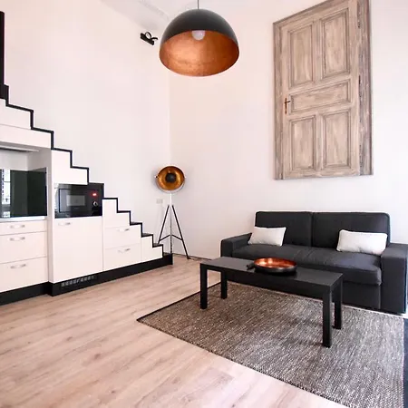 Apartment Standard By Hi5 - Terez 35 *