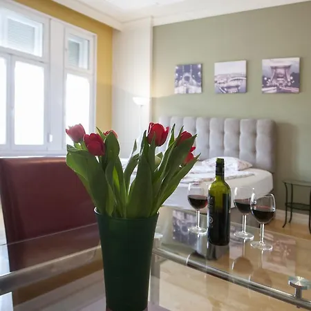 Eliza Studio In The Center Appartement *
