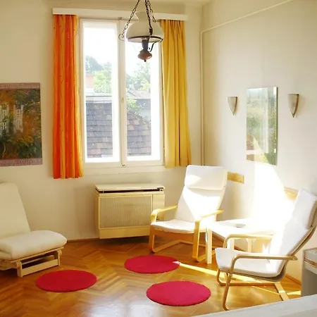 Castle Area Apartmán *