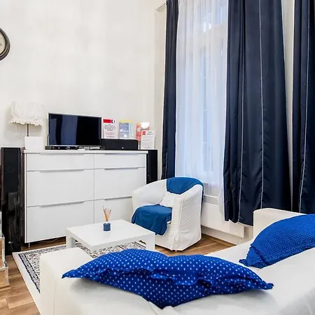 Budapestapartments.holiday * Budapest